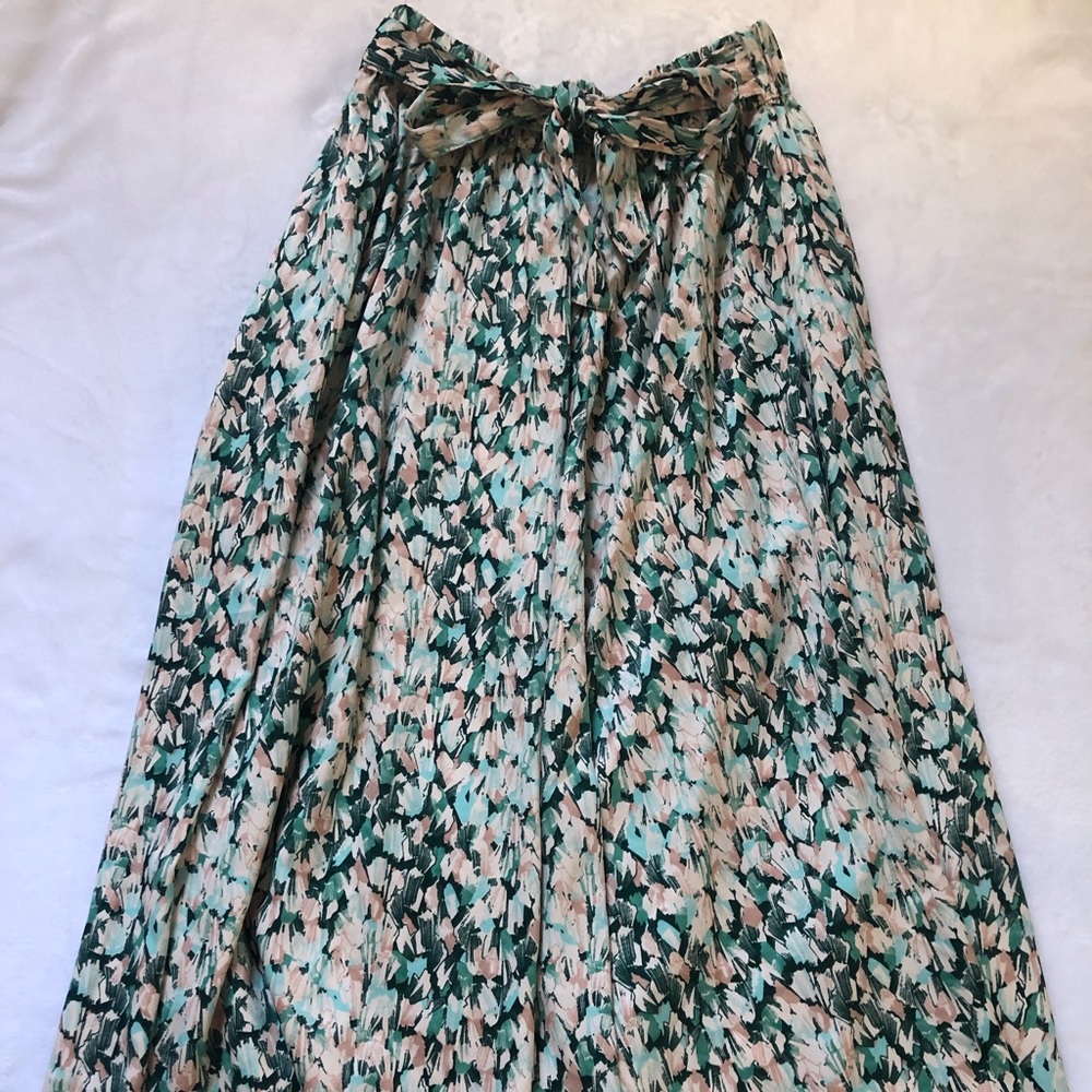 H&M skirts